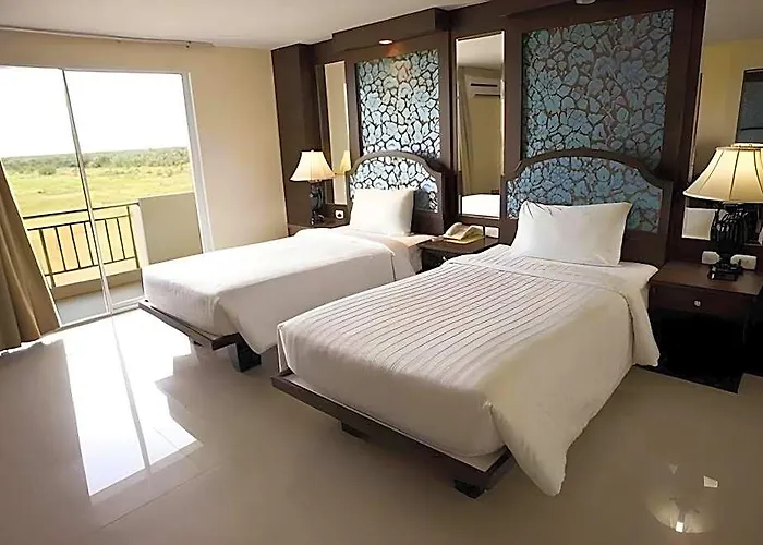 ホテル Convenient Grand Suvarnabhumi 5*