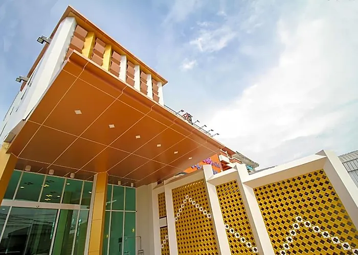 Convenient Grand Suvarnabhumi 5*